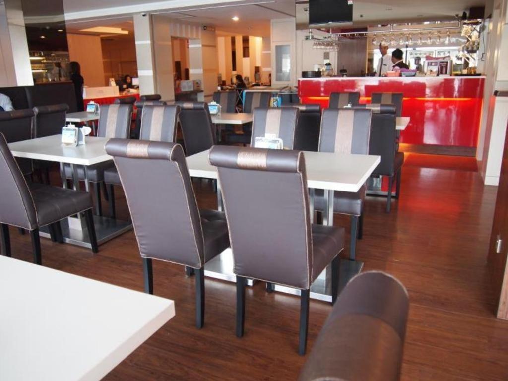 The Landmark Hotel Batu Pahat Extérieur photo