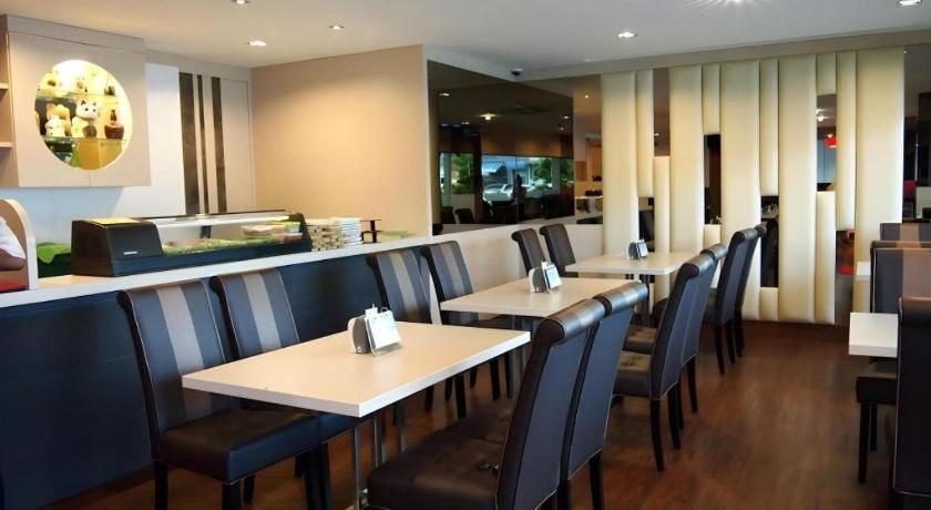 The Landmark Hotel Batu Pahat Extérieur photo