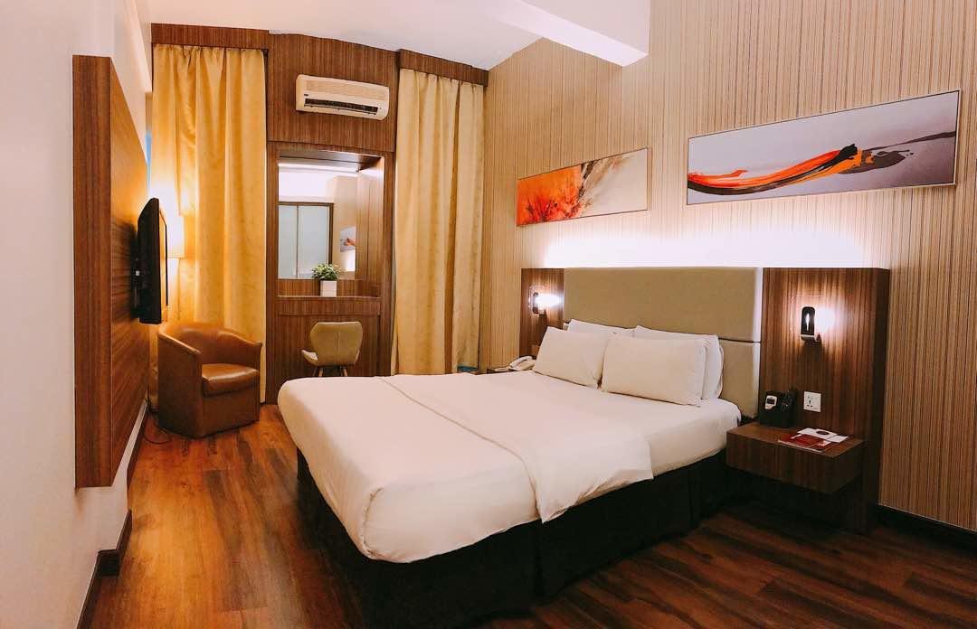 The Landmark Hotel Batu Pahat Extérieur photo